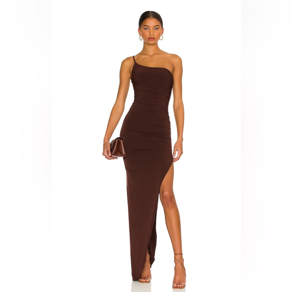 Aria One Shoulder Gown in Chocolate
Nookie